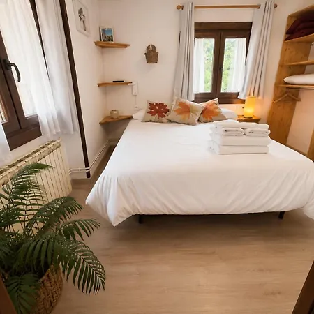Rural Sant Climent - Habitacions I Pensión Estación